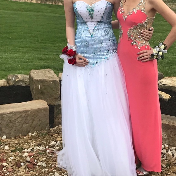 Prom Dress - Picture 3 of 4